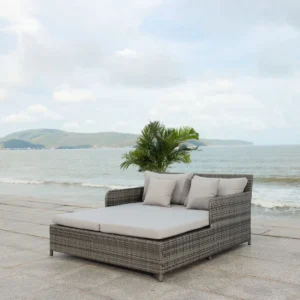 Kursi Daybed Rotan Elegan dengan Desain Minimalis