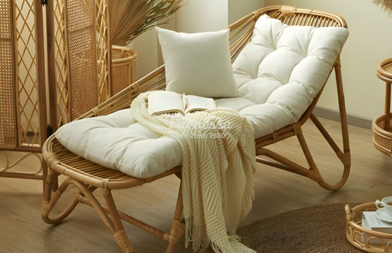 Kursi Lounger Rotan Multifungsi Natural Rattan
