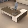 Pengen workspace yang bukan cuma nyaman tapi juga keren dilihat? Meja kantor modern L-shape ini jawabannya. Dengan desain minimalis elegan, kombinasi warna kayu gelap dan putih clean, meja ini bikin suasana kerja lebih profesional tapi tetap estetik. Cocok banget buat ruang kantor modern, co-working space, atau bahkan di rumah buat kamu yang kerja hybrid/WFH. Meja ini punya top table luas buat laptop, dokumen, atau dekor kecil biar mood kerja makin oke. Bagian L-side bisa dipakai untuk storage atau display buku biar rapi. Ditambah detail desainnya yang sleek, bikin meja ini kelihatan mahal banget. Kamu jadi makin percaya diri kalau ada tamu, klien, atau bahkan sekadar zoom meeting. Material premium bikin meja ini awet dan kokoh. Nggak cuma kuat, finishing halusnya juga bikin kesan mewah. Dengan tambahan port listrik built-in, kamu bisa charge laptop dan HP tanpa ribet. Jadi, ini bukan sekadar meja kerja—tapi investasi buat produktivitas dan gaya hidup modern kamu.