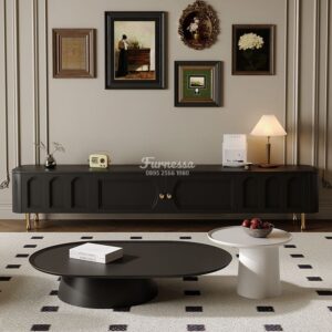 Meja TV Minimalis Hitam Modern dengan Kabinet Penyimpanan
