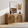 Sideboard Penyimpanan Elegan dengan Desain Simpel Natural