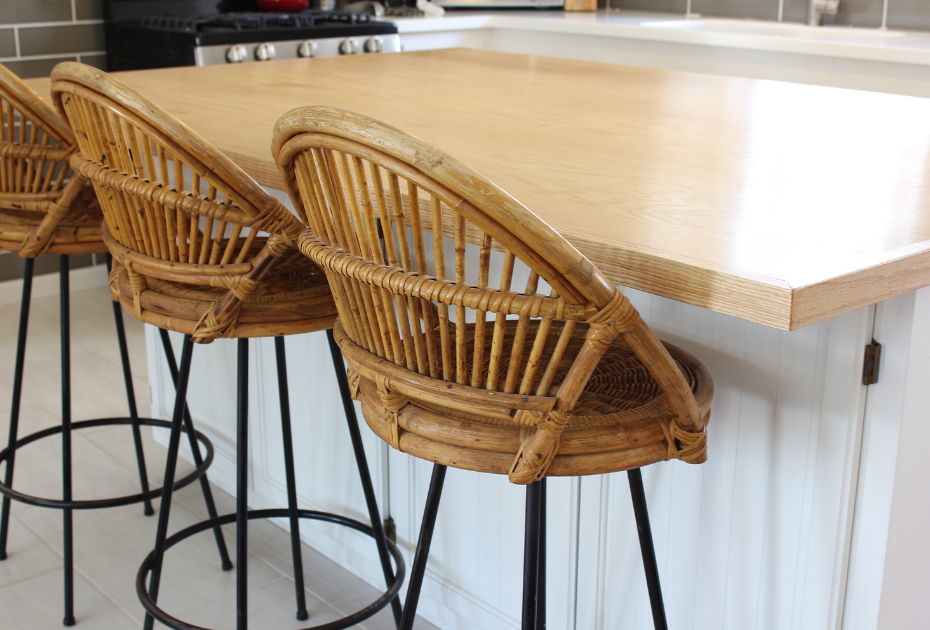 Material Gabungan Kayu, Rotan, dan Metal Furnessa Furniture (1)
