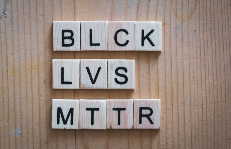 tips memilih antara blockboard dan multiplek