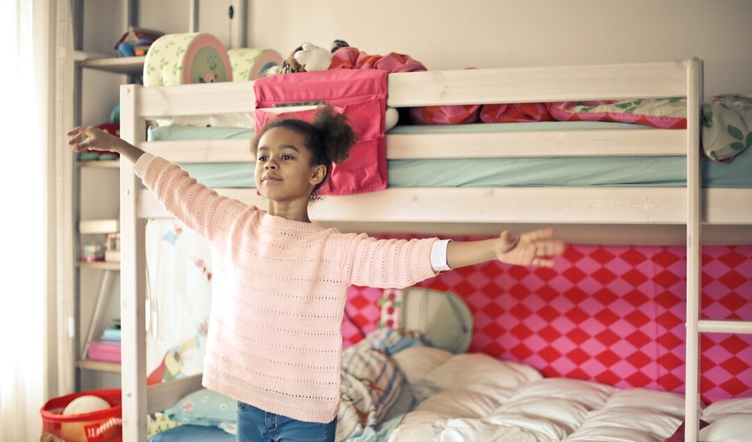 tips menggunakan bunk beds kustom untuk dua anak