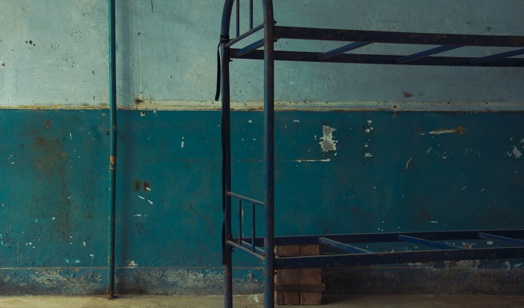 perbandingan kelebihan bunk beds kustom dan biasa