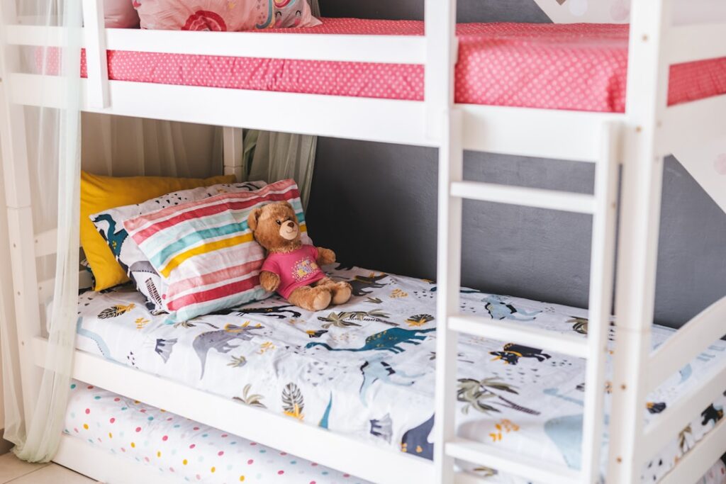 custom bunk beds untuk anak laki-laki