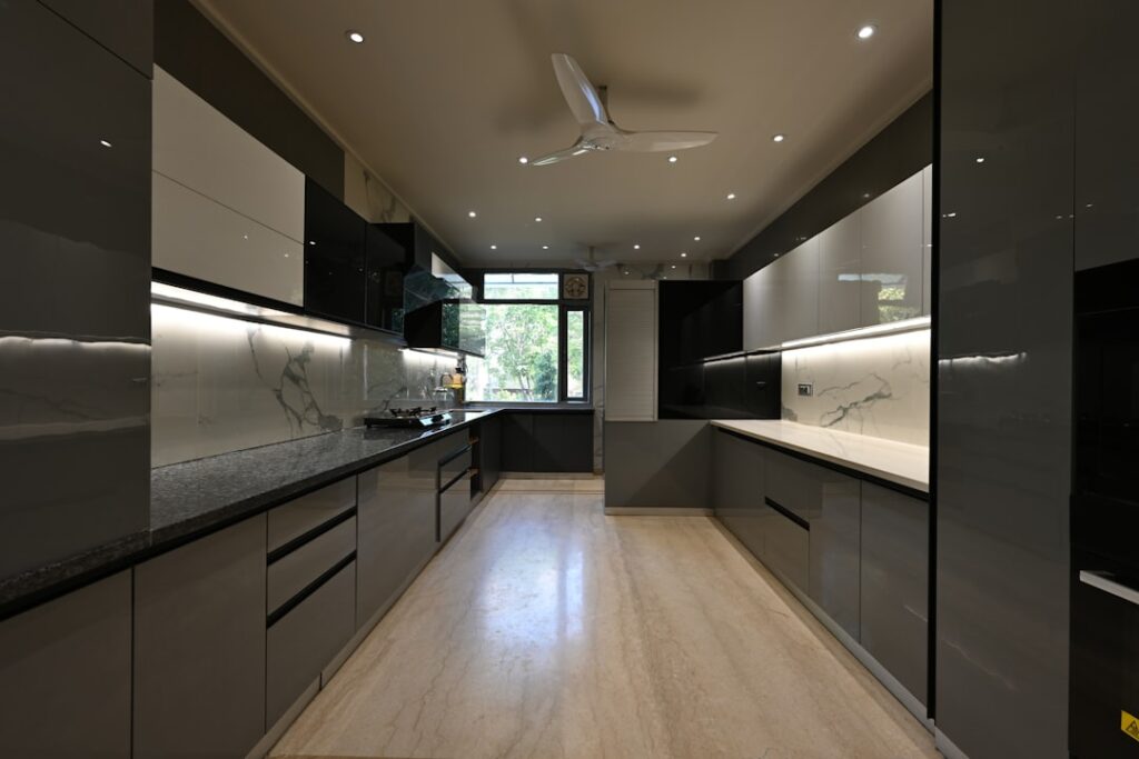 harga kitchen set di Tangerang Selatan per meter