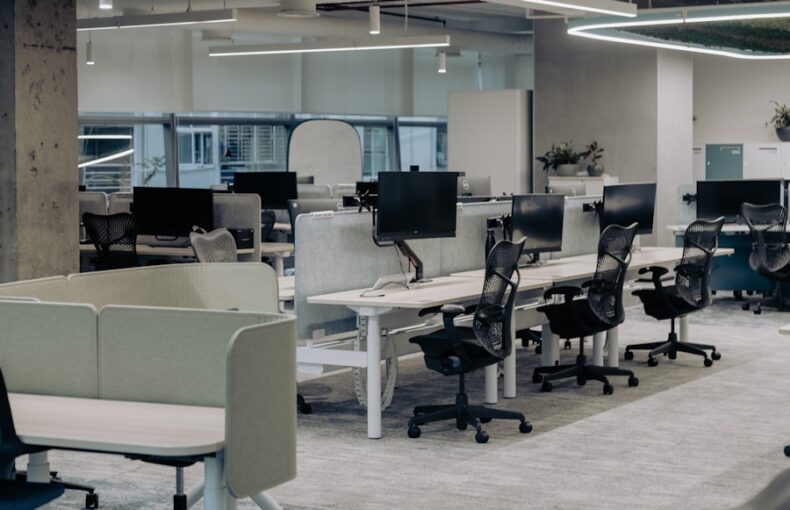 tips merawat furniture kantor agar awet