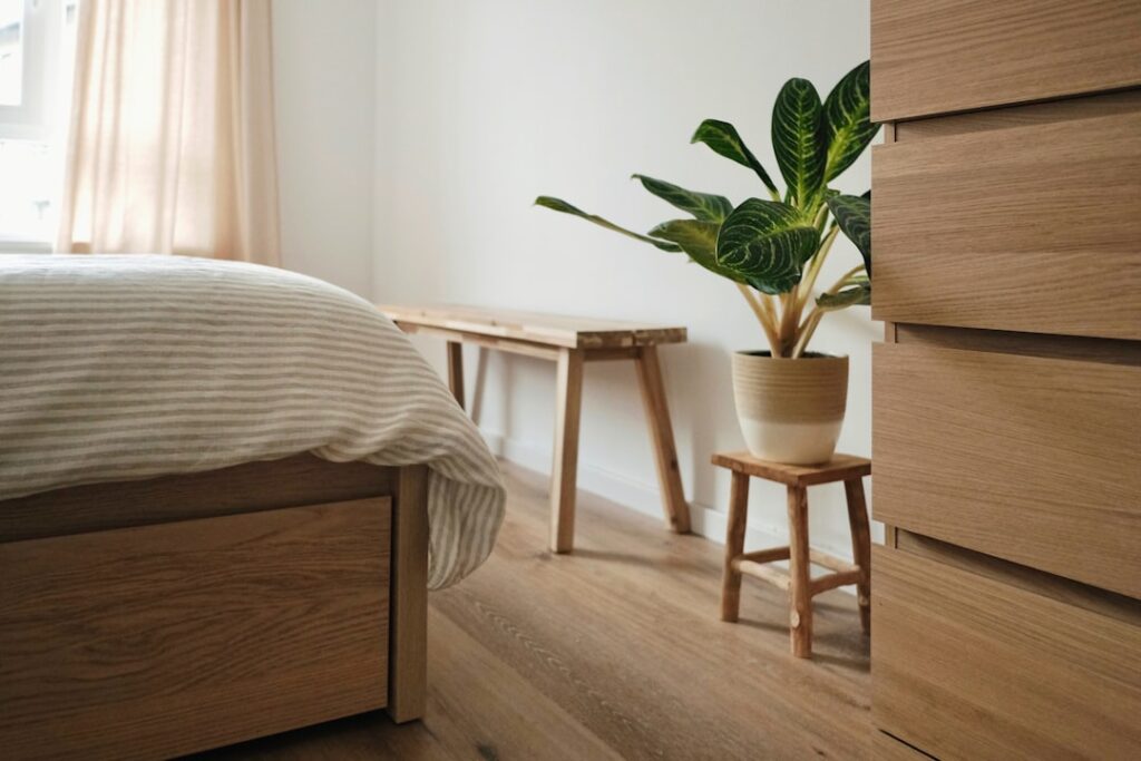 Blockboard vs Plywood untuk Furniture Custom: Apa Perbedaannya?