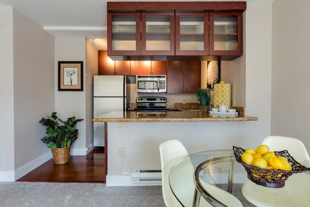 Kitchen Set Pondok Aren untuk Mengoptimalkan Dapur Sempit
