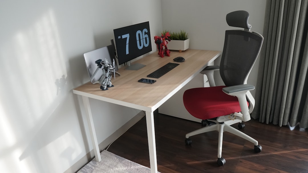 review kursi kantor terbaik untuk pekerja remote