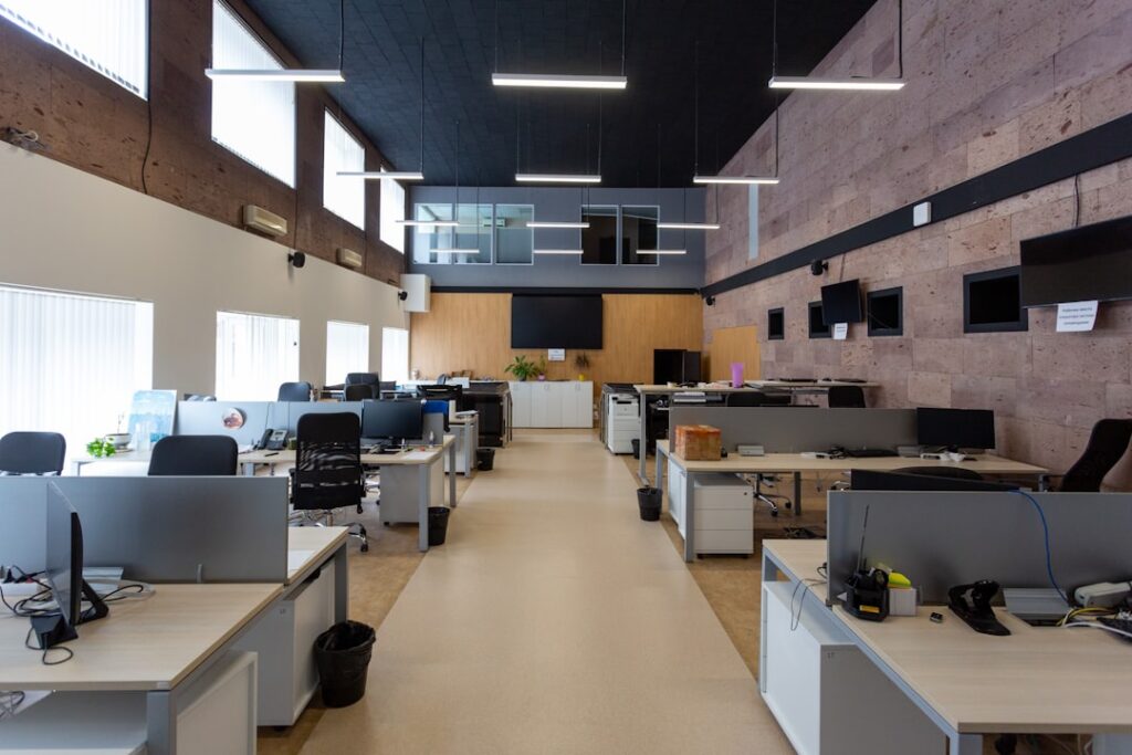 tips merawat furniture kantor agar awet